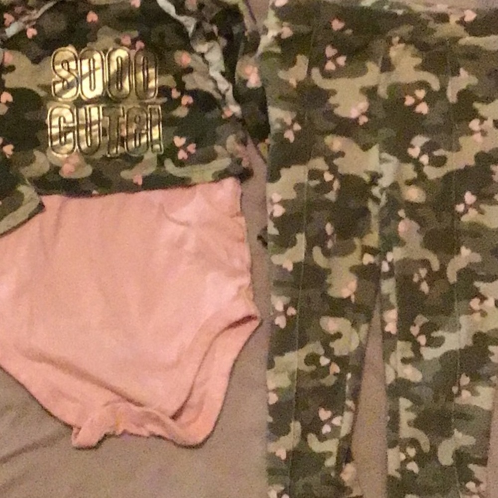Garanimals Camo and Pink Kids Matching Set